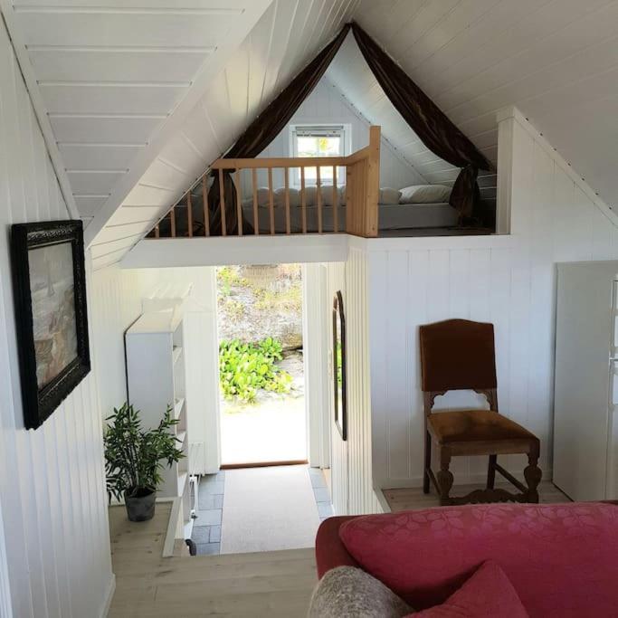 Lys Og Lettstelt Leilighet Med Utsikt Over Byen Apartment Sandefjord Bagian luar foto