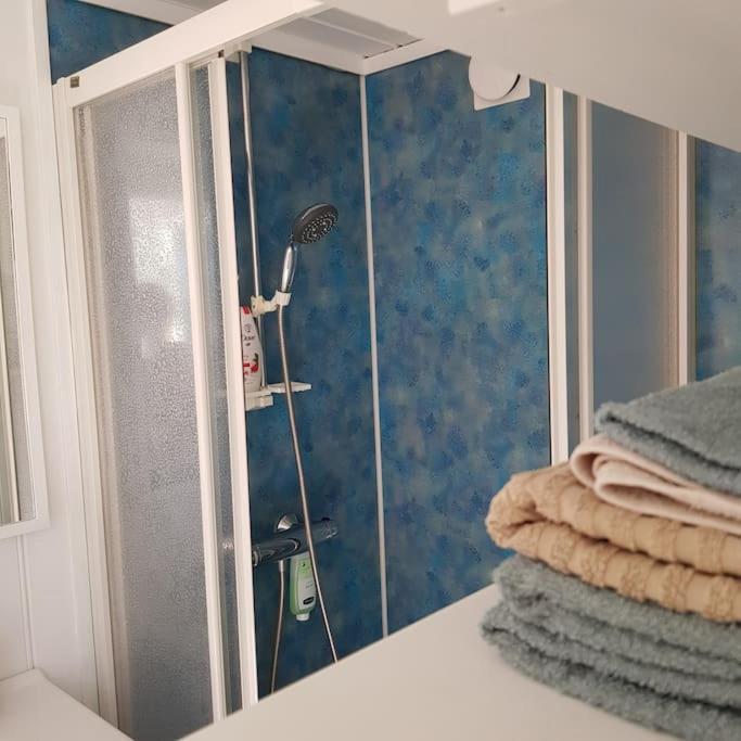 Lys Og Lettstelt Leilighet Med Utsikt Over Byen Apartment Sandefjord Bagian luar foto